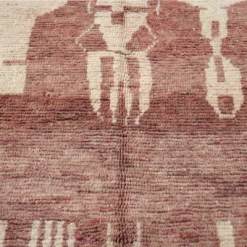 escape Soft Burgundy Boujad Rug