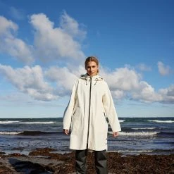 Ilse Jacobsen RAIN128 Raincoat - White Sugar 6 Ilse Jacobsen RAIN128 Raincoat - White Sugar